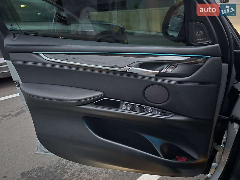 Позашляховик / Кросовер BMW X5 2016 в Києві