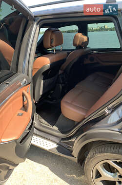 Внедорожник / Кроссовер BMW X5 2011 в 
