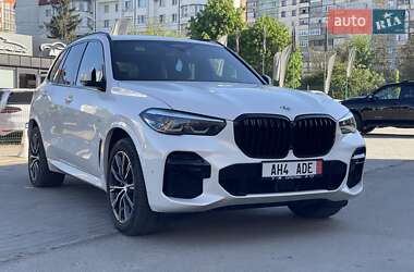 Внедорожник / Кроссовер BMW X5 2022 в 