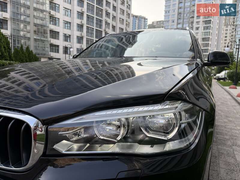Позашляховик / Кросовер BMW X5 2017 в Києві