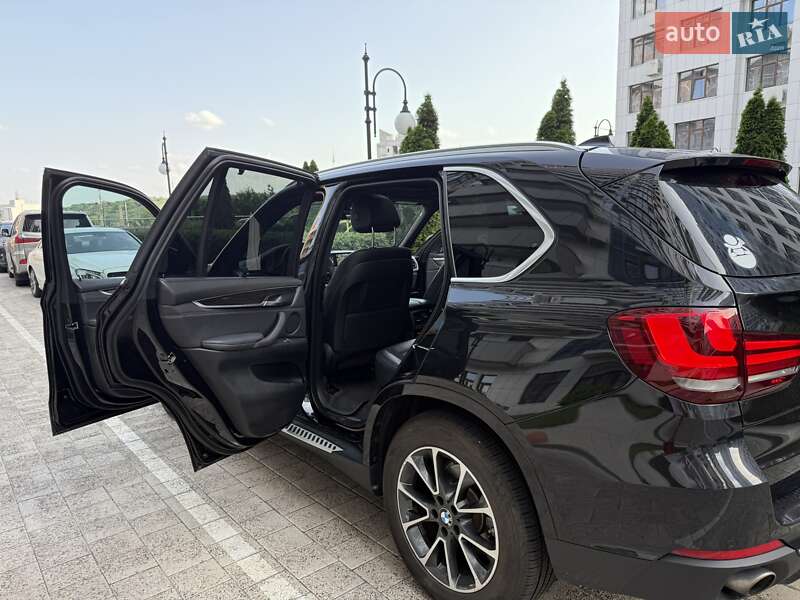 Позашляховик / Кросовер BMW X5 2017 в Києві