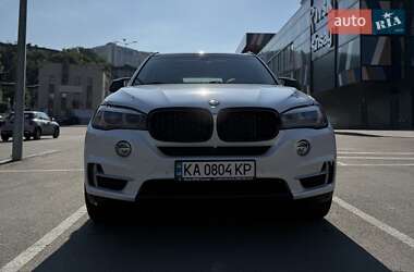 Позашляховик / Кросовер BMW X5 2016 в 
