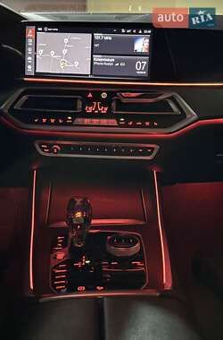 Внедорожник / Кроссовер BMW X5 2021 в 