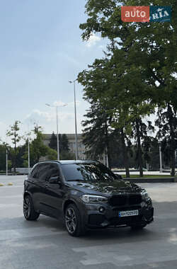 Внедорожник / Кроссовер BMW X5 2014 в 