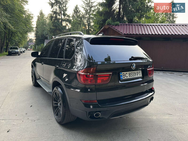Внедорожник / Кроссовер BMW X5 2012 в Львове