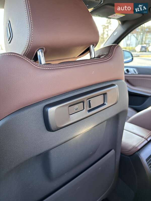 Внедорожник / Кроссовер BMW X5 2019 в Виннице