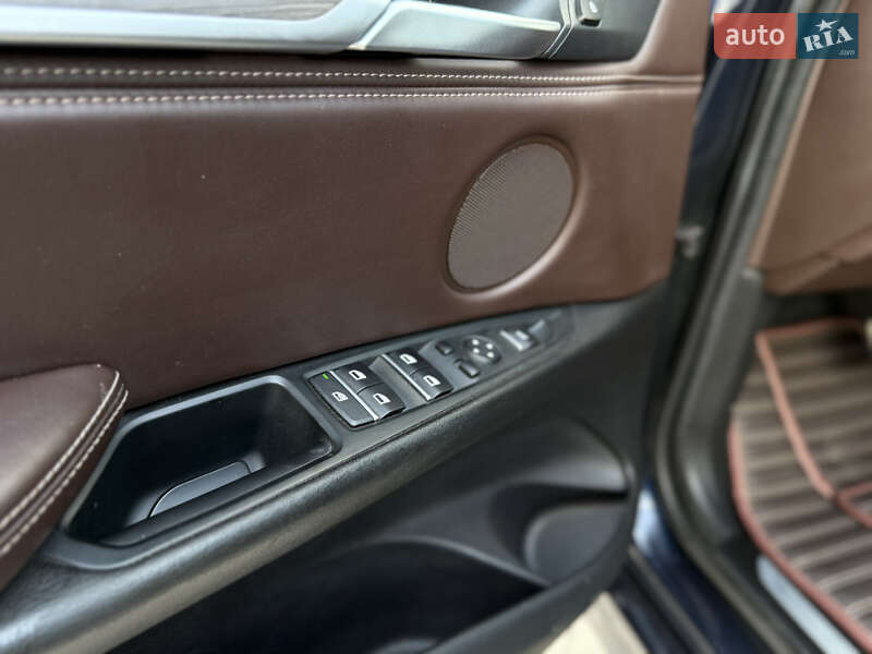 Внедорожник / Кроссовер BMW X5 2014 в Иршаве