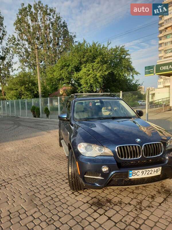 Внедорожник / Кроссовер BMW X5 2012 в Львове