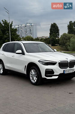 Позашляховик / Кросовер BMW X5 2021 в Києві