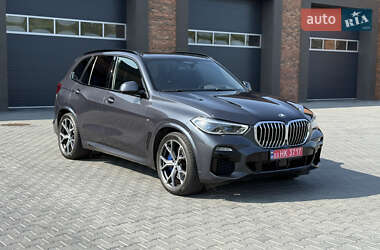 BMW X5 2019