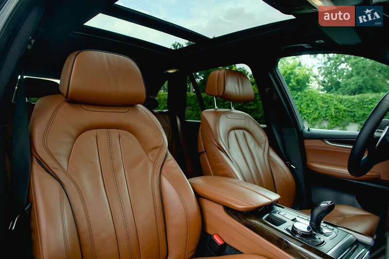 Позашляховик / Кросовер BMW X5 2015 в Києві
