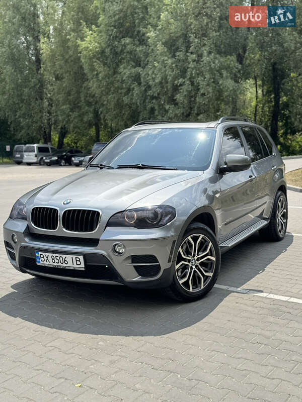 BMW X5 2011