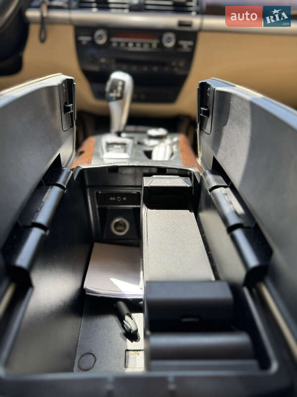 Позашляховик / Кросовер BMW X5 2010 в Івано-Франківську