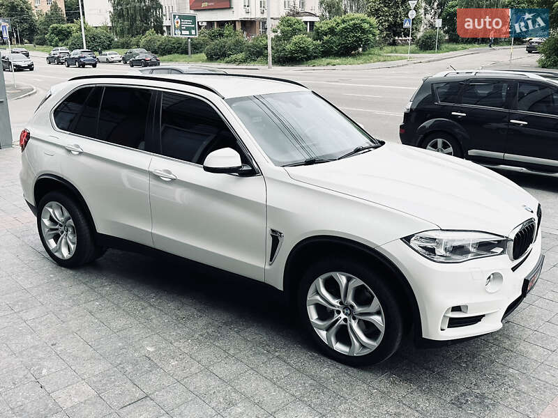 Позашляховик / Кросовер BMW X5 2015 в Києві