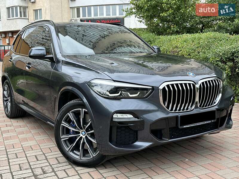 BMW X5 2019