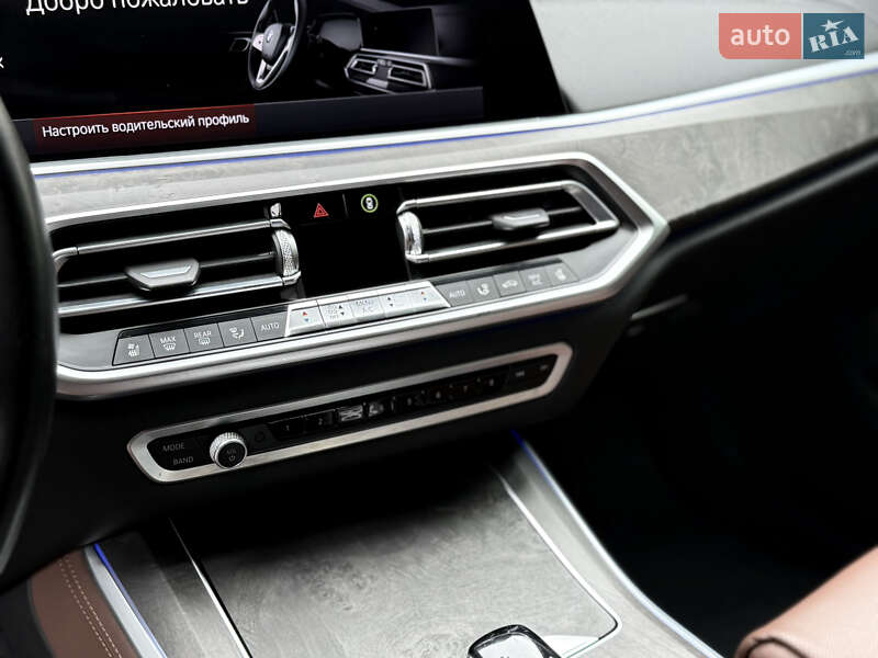 Внедорожник / Кроссовер BMW X5 2020 в Одессе