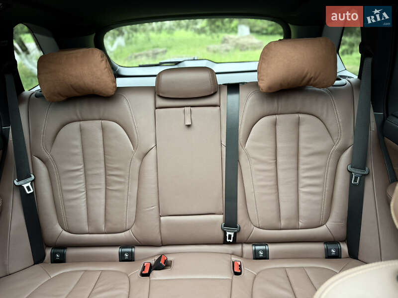 Внедорожник / Кроссовер BMW X5 2020 в Одессе