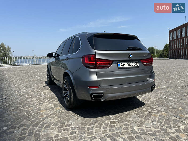 Позашляховик / Кросовер BMW X5 2016 в Дніпрі