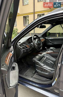 Позашляховик / Кросовер BMW X5 2007 в 