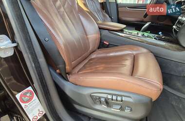 Позашляховик / Кросовер BMW X5 2014 в 