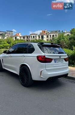 Внедорожник / Кроссовер BMW X5 2016 в 