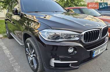 Позашляховик / Кросовер BMW X5 2014 в 