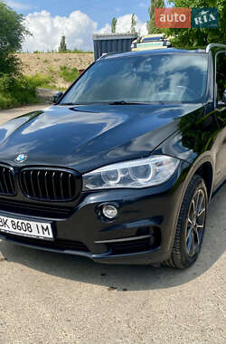 Внедорожник / Кроссовер BMW X5 2014 в Ровно