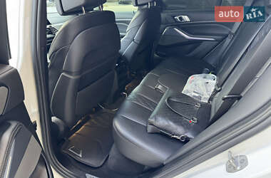 Внедорожник / Кроссовер BMW X5 2021 в 