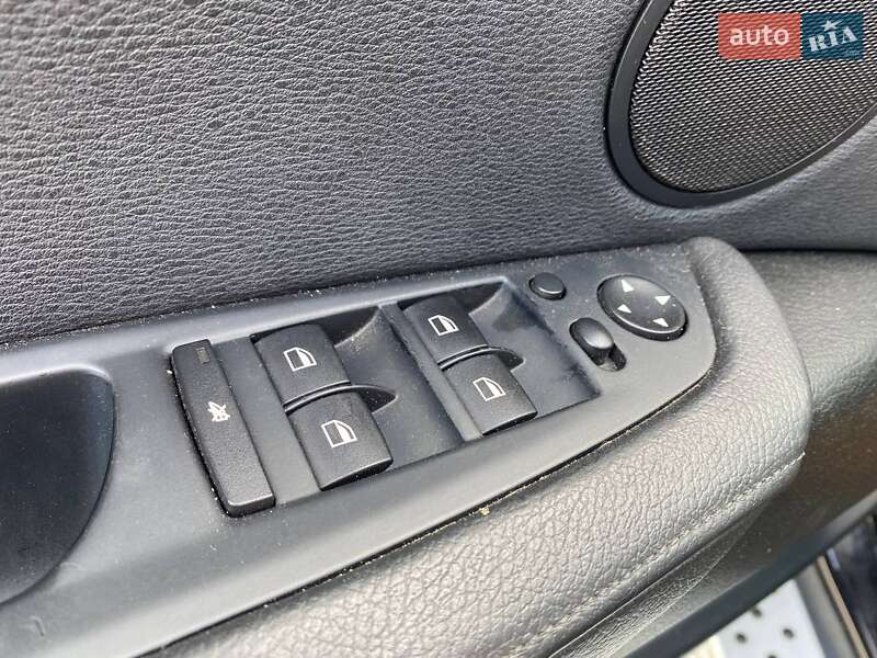 Позашляховик / Кросовер BMW X5 2012 в Львові
