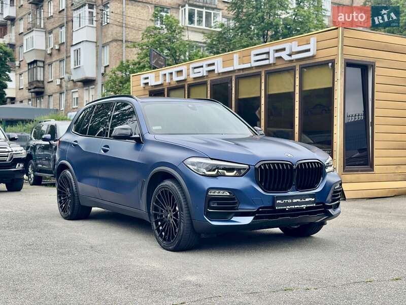 BMW X5 2019