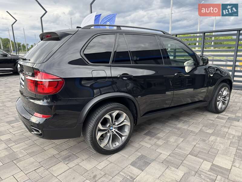 Позашляховик / Кросовер BMW X5 2012 в Рівному