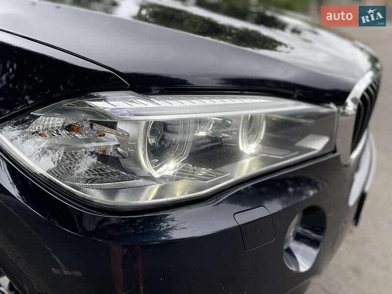 Внедорожник / Кроссовер BMW X5 2017 в Черкассах