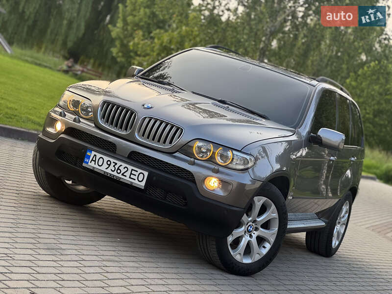 Внедорожник / Кроссовер BMW X5 2004 в 
