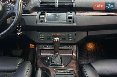 Внедорожник / Кроссовер BMW X5 2004 в 