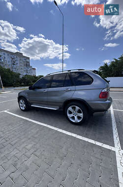 Внедорожник / Кроссовер BMW X5 2005 в 