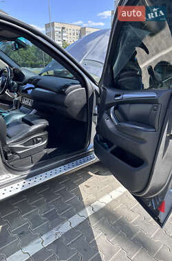 Внедорожник / Кроссовер BMW X5 2005 в 