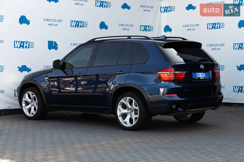 Позашляховик / Кросовер BMW X5 2012 в Луцьку