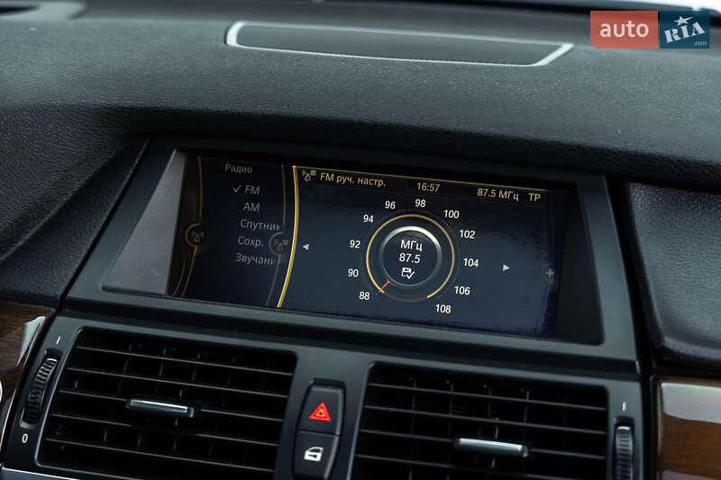Позашляховик / Кросовер BMW X5 2012 в Луцьку