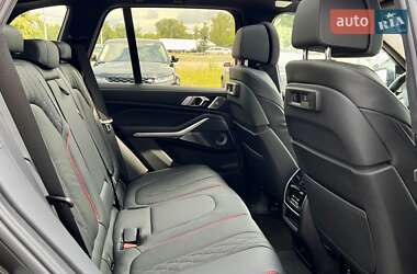 Позашляховик / Кросовер BMW X5 2022 в 