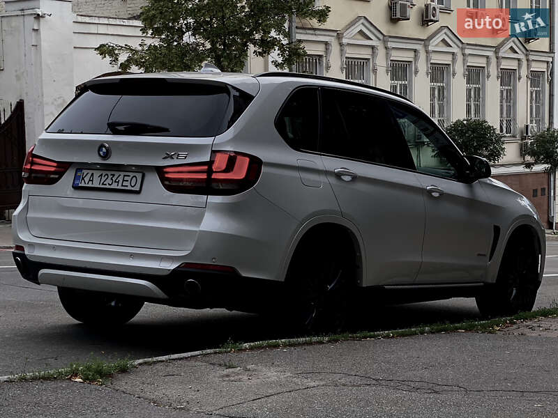 Внедорожник / Кроссовер BMW X5 2015 в Киеве