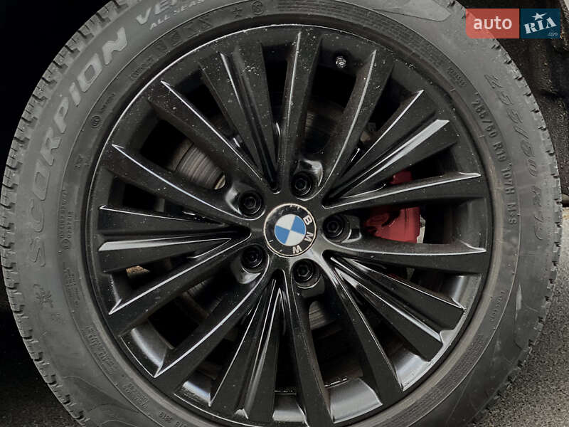 Внедорожник / Кроссовер BMW X5 2015 в Киеве