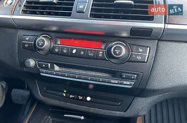 Внедорожник / Кроссовер BMW X5 2012 в 