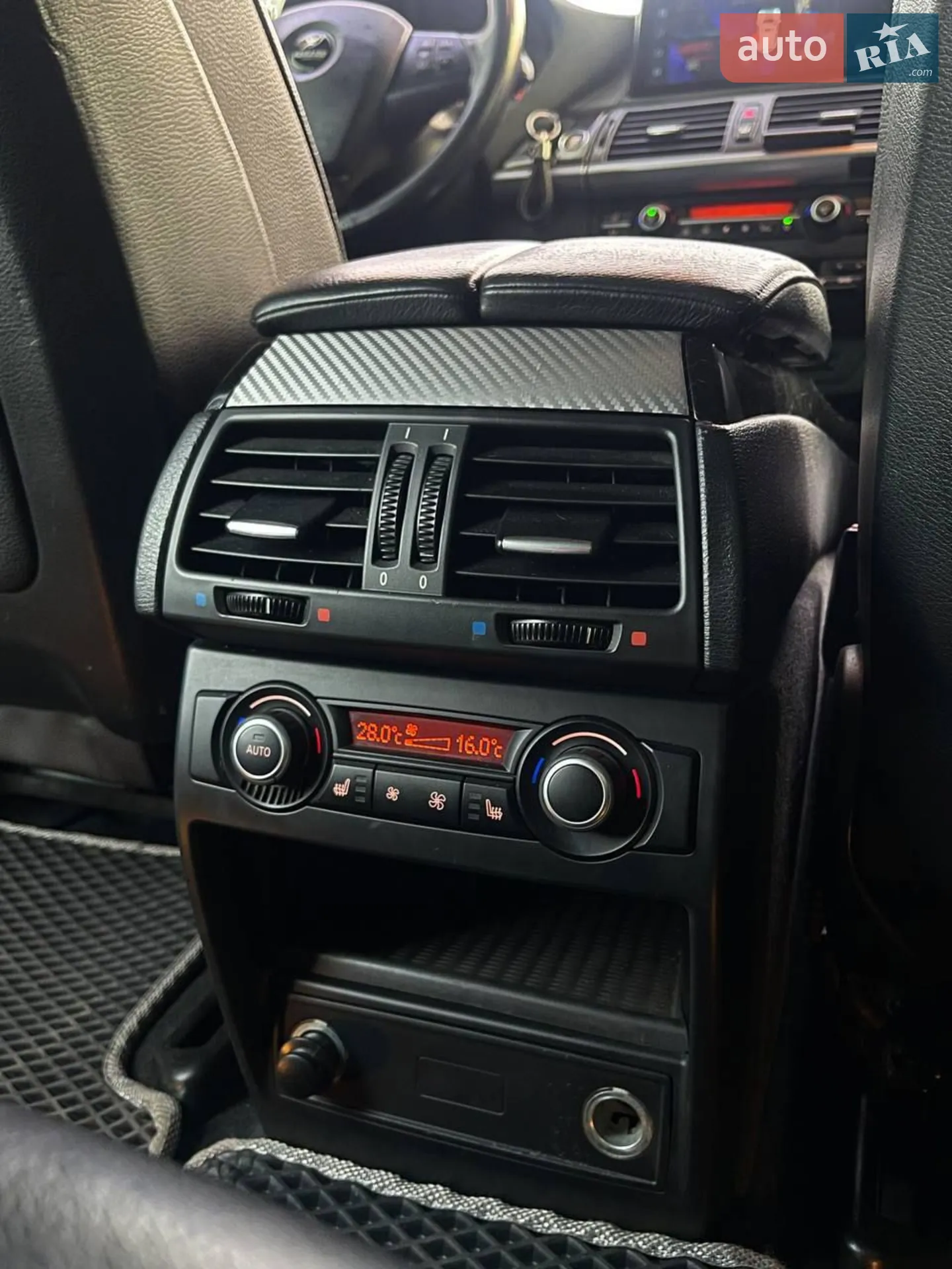 2011 BMW X5 - мініатюра 9