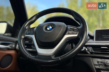 Позашляховик / Кросовер BMW X5 2017 в 