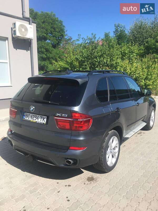 Внедорожник / Кроссовер BMW X5 2012 в Львове