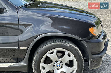 Позашляховик / Кросовер BMW X5 2002 в 