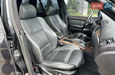 Позашляховик / Кросовер BMW X5 2002 в 