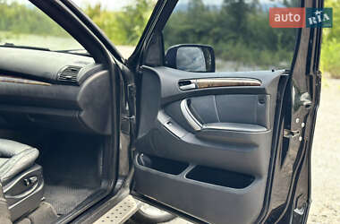 Позашляховик / Кросовер BMW X5 2002 в 