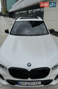 Позашляховик / Кросовер BMW X5 2021 в 