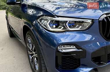 Позашляховик / Кросовер BMW X5 2019 в 